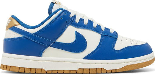 נעלי סניקרס Wmns Dunk Low 'Kansas City Royals' של המותג נייקי בצבע כְּחוֹל עשויות עוֹר