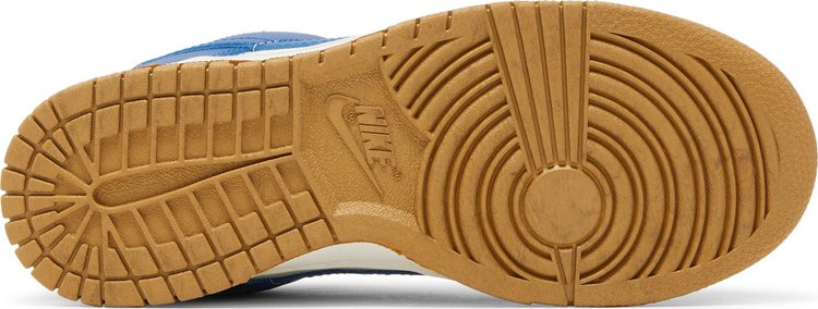 Wmns Dunk Low 'Kansas City Royals'