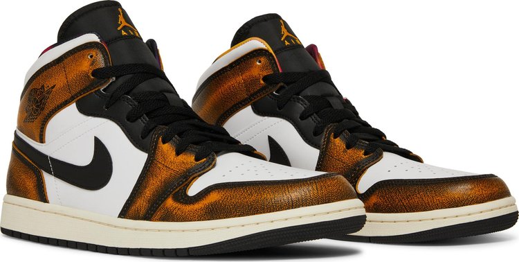 Air Jordan 1 Mid SE 'Wear-Away - Taxi'