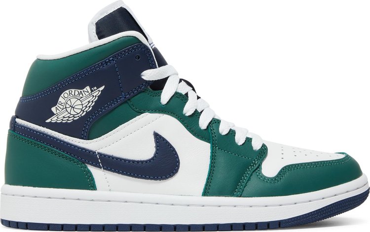 נעלי סניקרס Wmns Air Jordan 1 Mid SE 'Noble Green' של המותג נייקי בצבע ירוק עשויות עוֹר