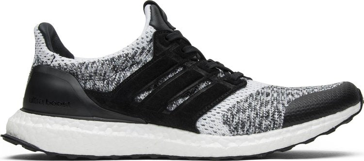 נעלי סניקרס Sneakersnstuff x Social Status x UltraBoost SE 'White Black' של המותג אדידס בצבע לבן עשויות 