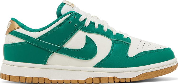 נעלי סניקרס Wmns Dunk Low 'Malachite Metallic Gold' של המותג נייקי בצבע ירוק עשויות עוֹר