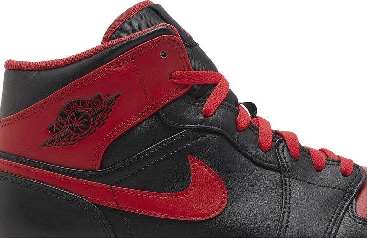 Air Jordan 1 Mid 'Alternate Bred'