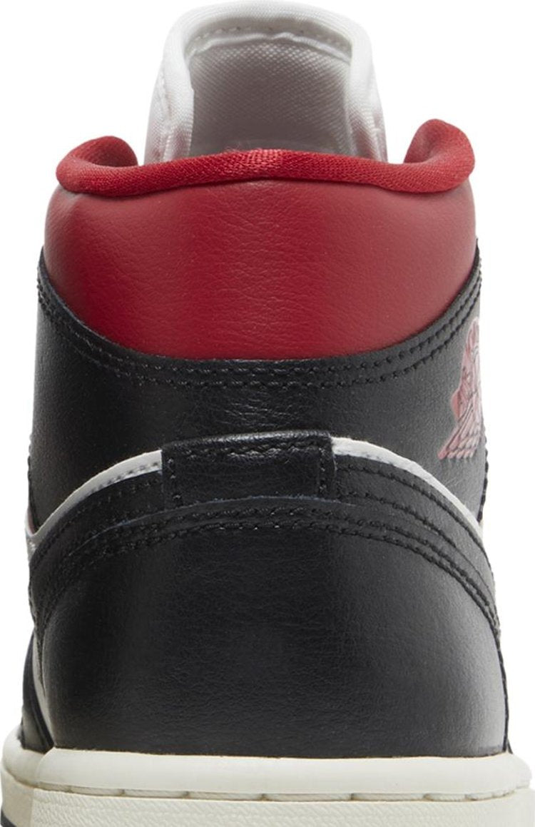 Wmns Air Jordan 1 Mid 'Black Sail Gym Red'