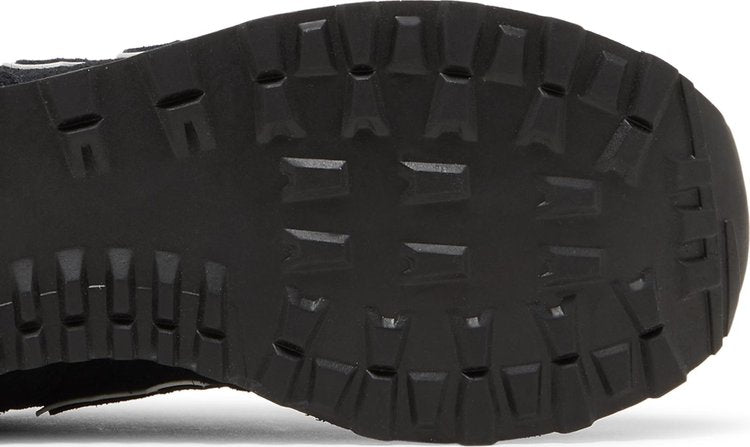 574 'Black Grey White'