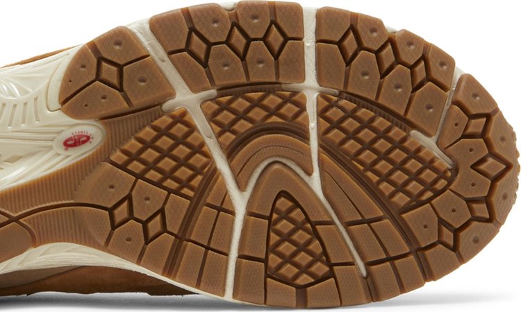2002R GORE-TEX 'Tobacco'