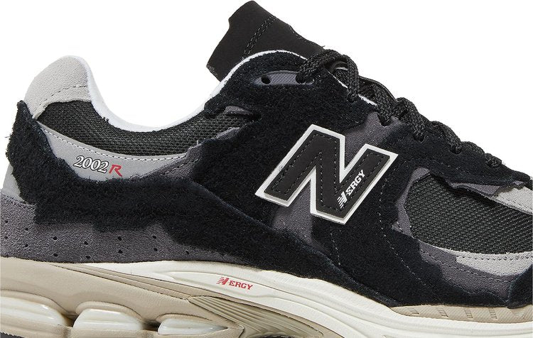 2002R 'Protection Pack - Black Grey'