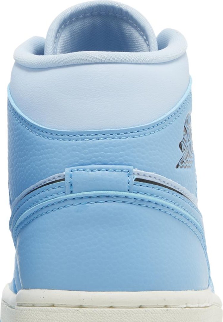 Wmns Air Jordan 1 Mid SE 'Ice Blue'