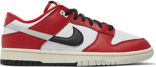 נעלי סניקרס Dunk Low 'Split - Chicago' של המותג נייקי בצבע אָדוֹם עשויות עוֹר