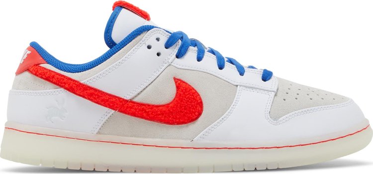 נעלי סניקרס Dunk Low 'Year of the Rabbit - White Rabbit Candy' של המותג נייקי בצבע לבן עשויות עוֹר