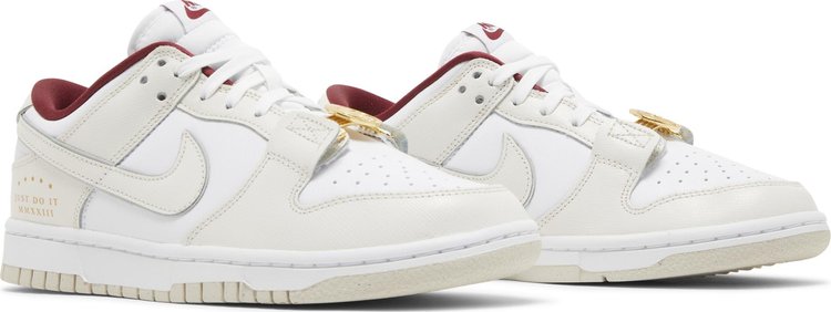 Wmns Dunk Low SE 'Sisterhood'