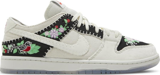נעלי סניקרס Dunk Low Decon SB 'N7 - Sail Black' של המותג נייקי בצבע לבן עשויות טֶקסטִיל