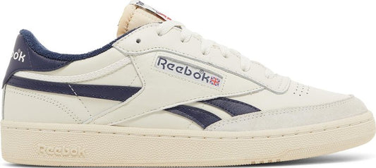 נעלי סניקרס Club C Revenge Vintage 'Chalk Vector Navy' של המותג ריבוק בצבע קרם עשויות עוֹר