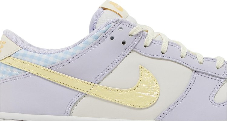 Dunk Low SE GS 'Easter'