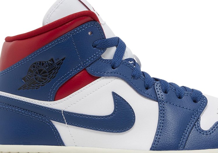 Wmns Air Jordan 1 Mid 'French Blue'