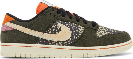 נעלי סניקרס Dunk Low SE 'Gone Fishing - Rainbow Trout' של המותג נייקי בצבע ירוק עשויות עור (זמש)