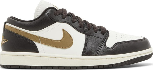 נעלי סניקרס Wmns Air Jordan 1 Low 'Shadow Brown' של המותג נייקי בצבע חום עשויות עוֹר
