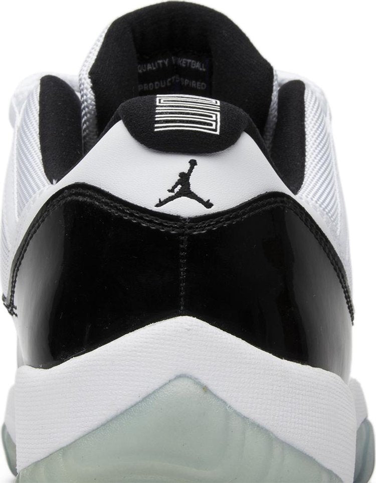 Air Jordan 11 Retro Low 'Concord'