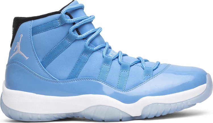 נעלי סניקרס Air Jordan 11 Retro 'Pantone' של המותג נייקי בצבע כְּחוֹל עשויות 