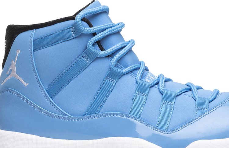 Air Jordan 11 Retro Pantone