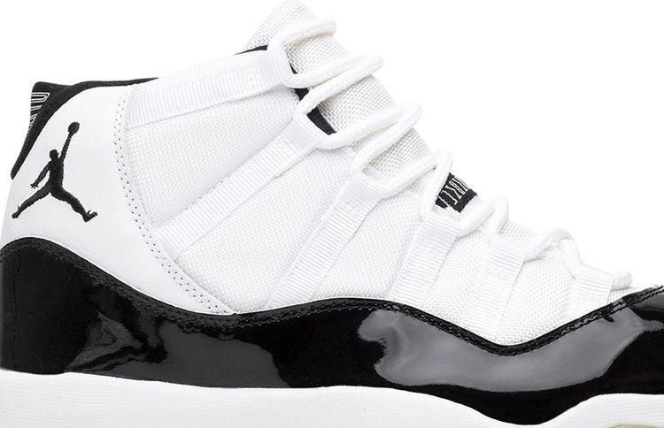 Air Jordan 11 Retro Concord 2000