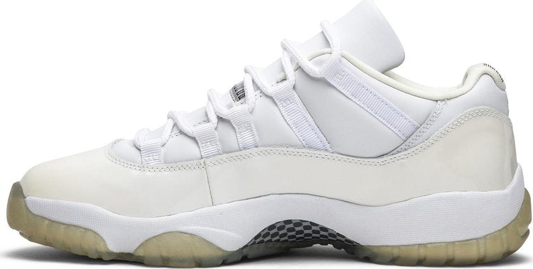 Air Jordan 11 Retro Low 'White Light Zen Grey'