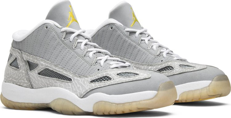 Air Jordan 11 Retro Low IE 'Silver'