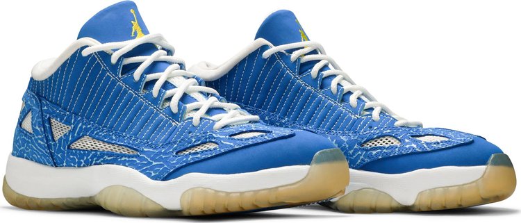 Air Jordan 11 Retro Low. ' Argon Blue '