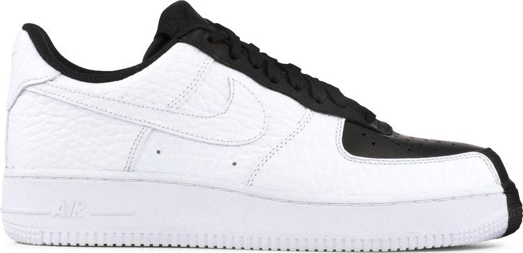 נעלי סניקרס Air Force 1 Low '07 LV8 'Split' של המותג נייקי בצבע שָׁחוֹר עשויות 