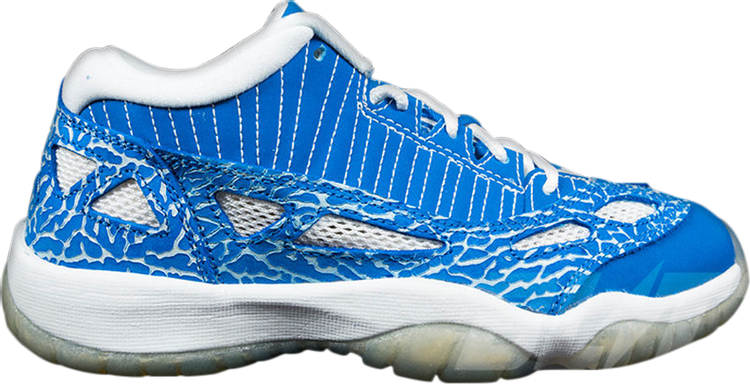 נעלי סניקרס Air Jordan 11 Low Gs של המותג נייקי בצבע כְּחוֹל עשויות 