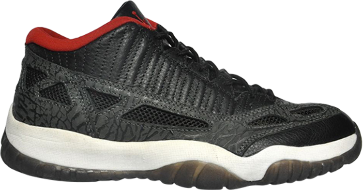 נעלי סניקרס Air Jordan 11 Retro Low IE 'Black Charcoal Red' 2003 של המותג נייקי בצבע שָׁחוֹר עשויות 