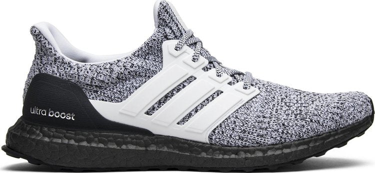 נעלי סניקרס UltraBoost 4.0 Limited 'Cookies and Cream' של המותג אדידס בצבע לבן עשויות ניילון פוליאסטר Primeknit