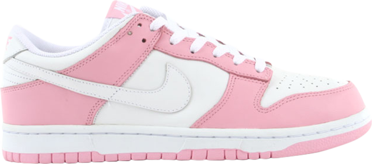 נעלי סניקרס Wmns Dunk Low של המותג נייקי בצבע וָרוֹד עשויות 