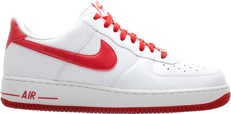 נעלי סניקרס Air Force 1 '07 'Sport Red' של המותג נייקי בצבע לבן עשויות 