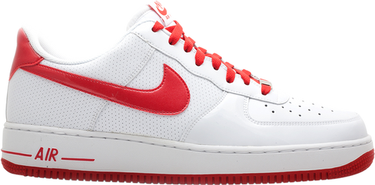 נעלי סניקרס Air Force 1 '07 'Sport Red' של המותג נייקי בצבע לבן עשויות 