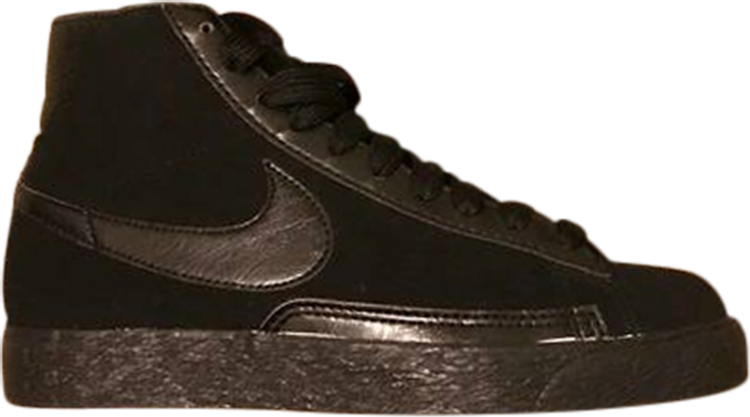 נעלי סניקרס Wmns Blazer High 'Triple Black' של המותג נייקי בצבע שָׁחוֹר עשויות 