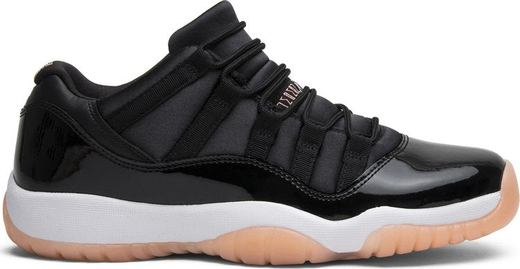 נעלי סניקרס Air Jordan 11 Retro Low GG 'Bleached Coral' של המותג נייקי בצבע שָׁחוֹר עשויות 