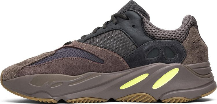 Yeezy Boost 700 'Mauve'