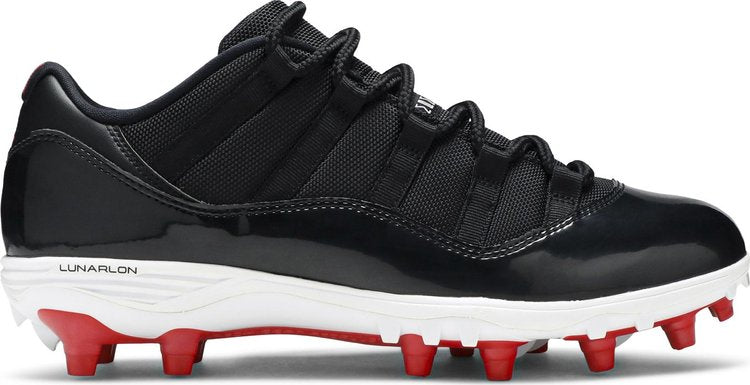 נעלי סניקרס Air Jordan 11 Retro Low Cleat 'Bred' של המותג נייקי בצבע אָדוֹם עשויות 