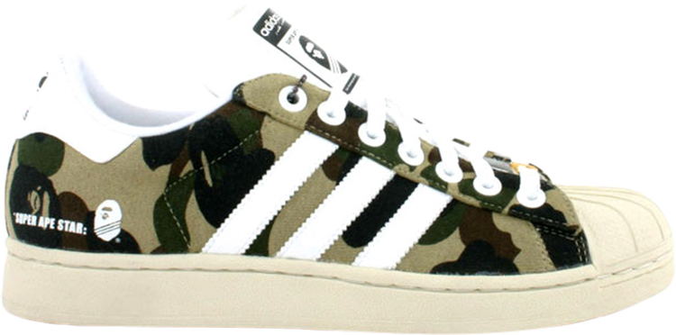 נעלי סניקרס A Bathing Ape x Superstar 'Super Ape Star' של המותג אדידס בצבע ירוק עשויות 