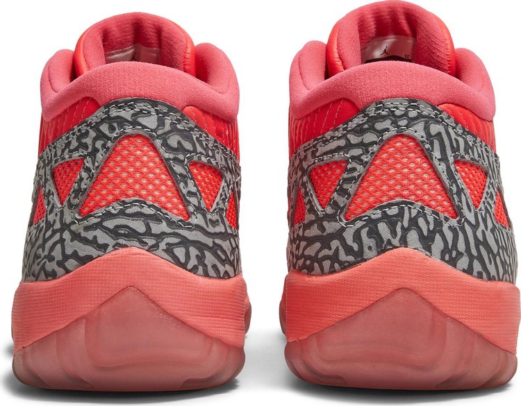 Air Jordan 11 Retro Low IE ' Flash Crimson '