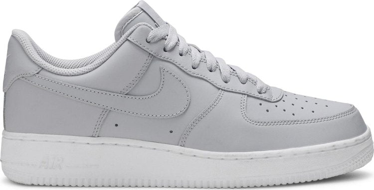 נעלי סניקרס Air Force 1 Low '07 'Wolf Grey' של המותג נייקי בצבע אפור עשויות 