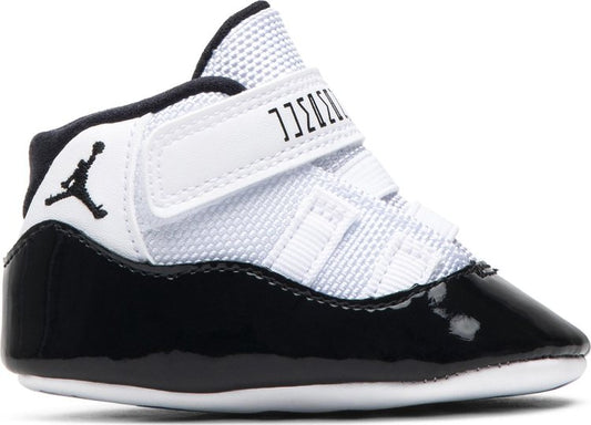 נעלי סניקרס Air Jordan 11 Retro CB 'Concord' 2018 של המותג נייקי בצבע לבן עשויות 