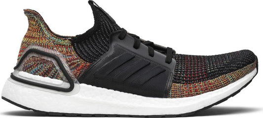 נעלי סניקרס UltraBoost 19 'Dark Pixel' של המותג אדידס בצבע שָׁחוֹר עשויות ניילון פוליאסטר Primeknit 360