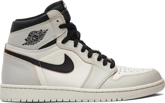 נעלי סניקרס Air Jordan 1 Retro High SB 'NYC to Paris' של המותג נייקי בצבע לבן עשויות עוֹר