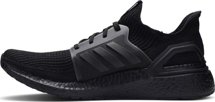 UltraBoost 19 'Triple Black'