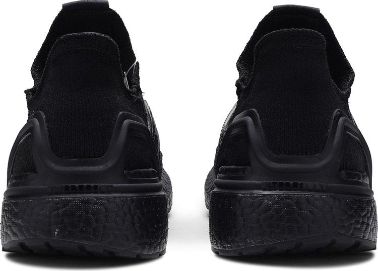 UltraBoost 19 'Triple Black'