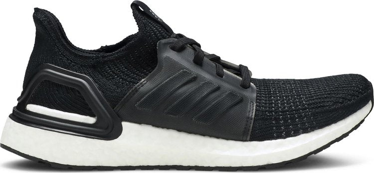 נעלי סניקרס UltraBoost 19 'Core Black' של המותג אדידס בצבע שָׁחוֹר עשויות ניילון פוליאסטר Primeknit 360