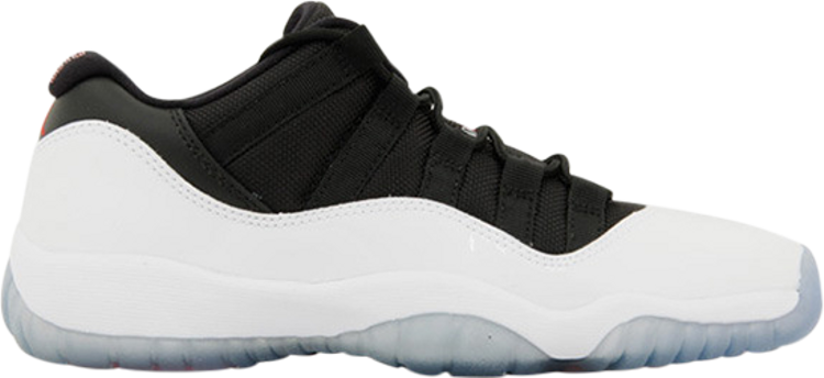 נעלי סניקרס Air Jordan 11 Retro Low GS 'Tuxedo' של המותג נייקי בצבע לבן עשויות 