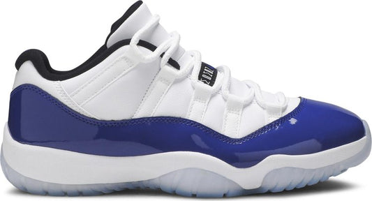 נעלי סניקרס Wmns Air Jordan 11 Retro Low 'Concord Sketch' של המותג נייקי בצבע לבן עשויות עור פטנט